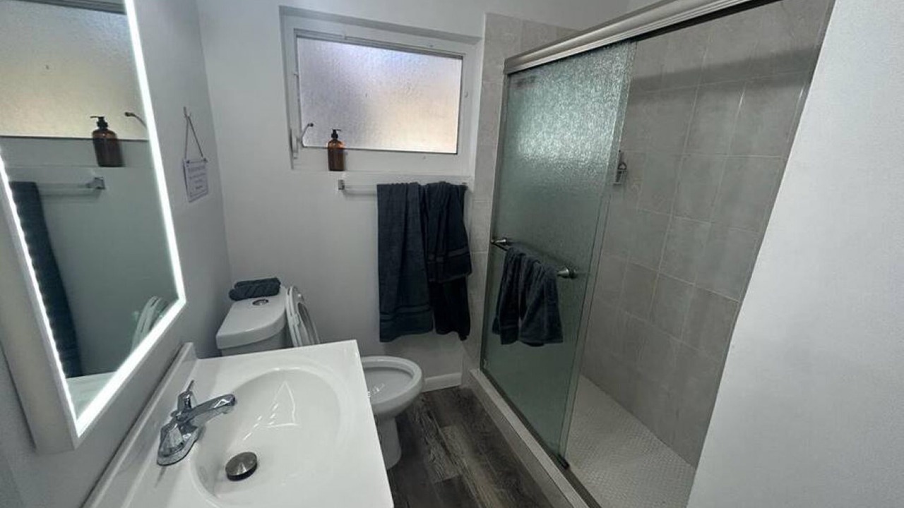 Photo of Bathroom in Coral Way