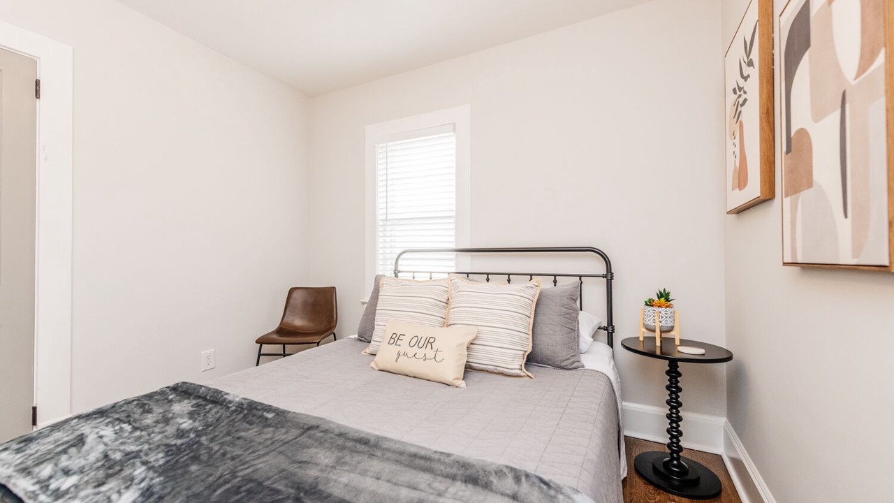 Photo of Bedroom in Perry