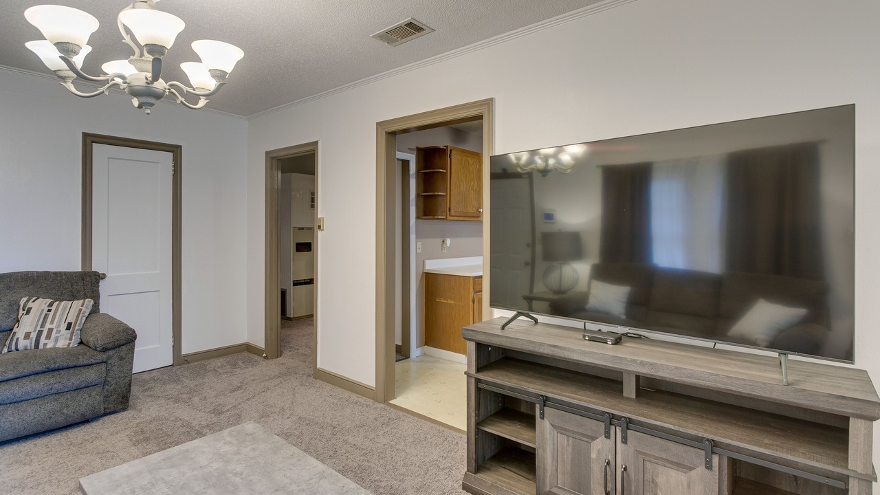 Photo of Livingroom in Waycross