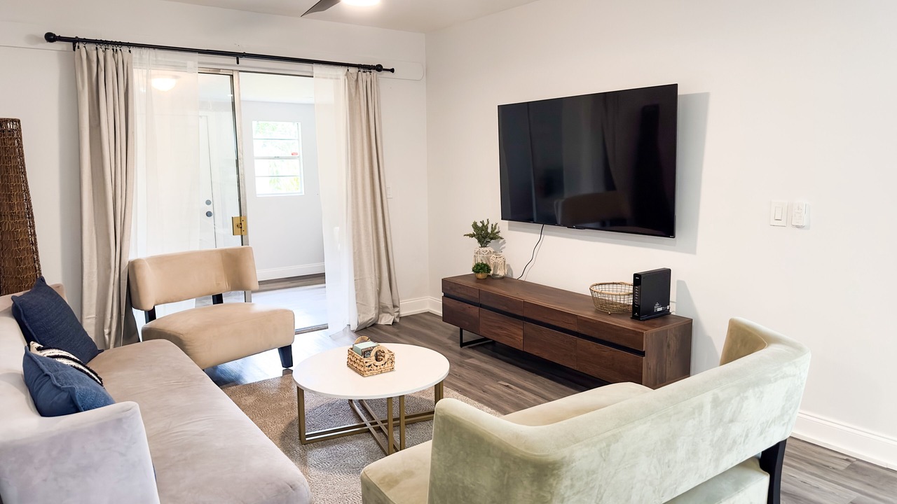 Photo of Livingroom in Fort Pierce North