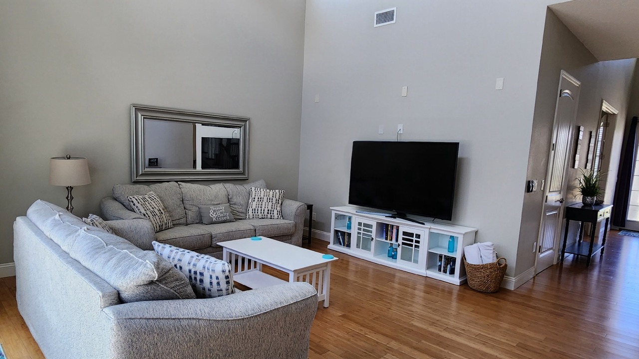 Photo of Livingroom in Avalon by the Sea