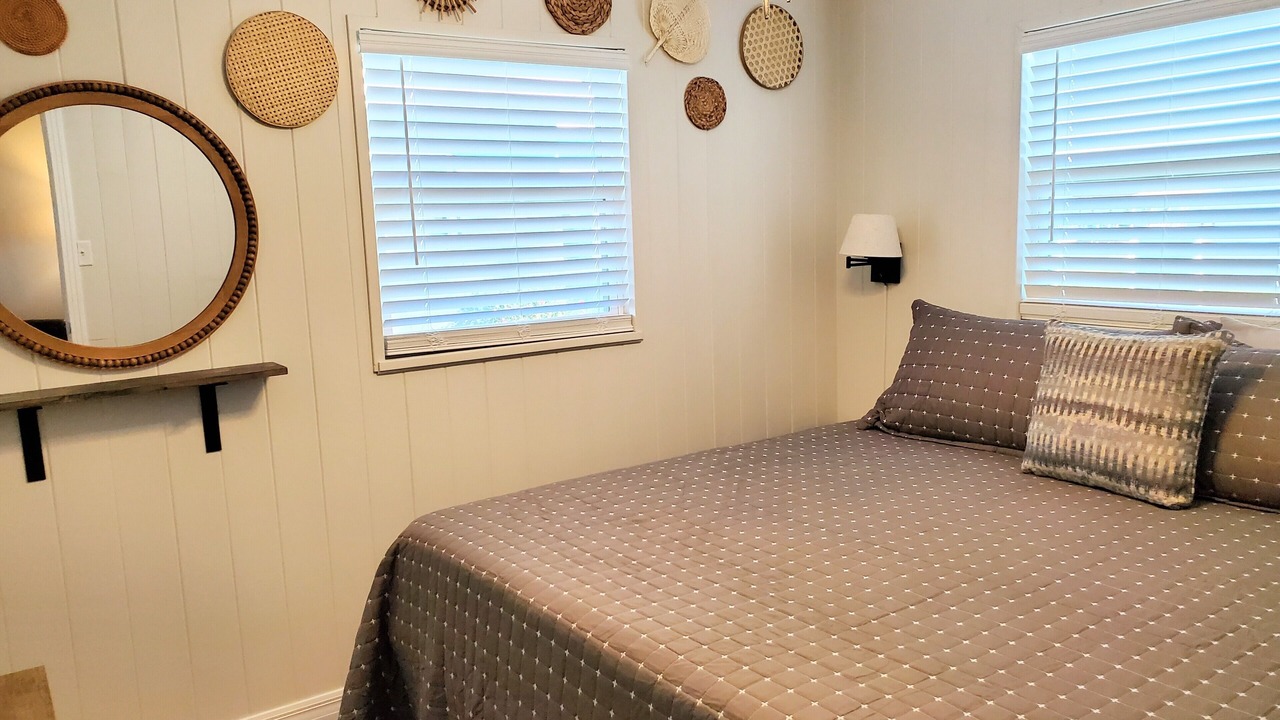 Photo of Bedroom in Tavares