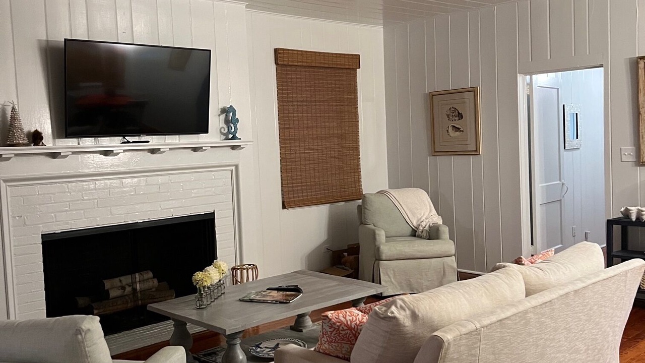 Photo of Livingroom in Jacksonville Beach