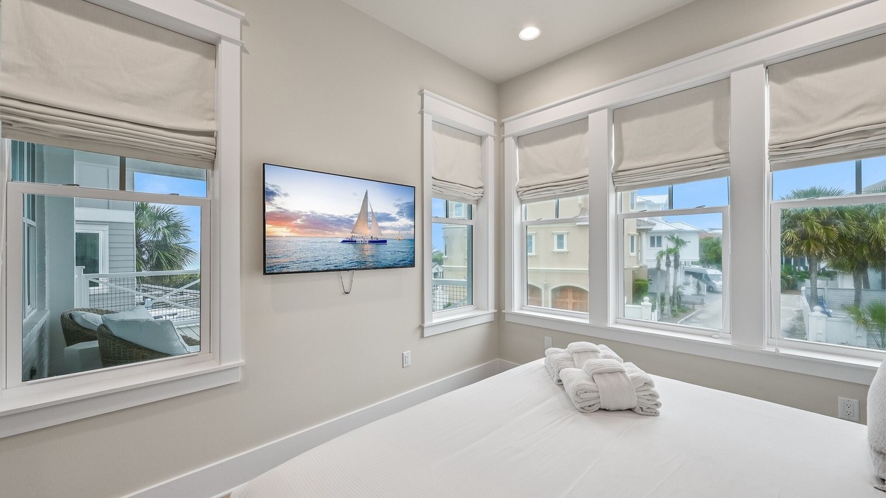 Photo of Bathroom in Seawalk Circle