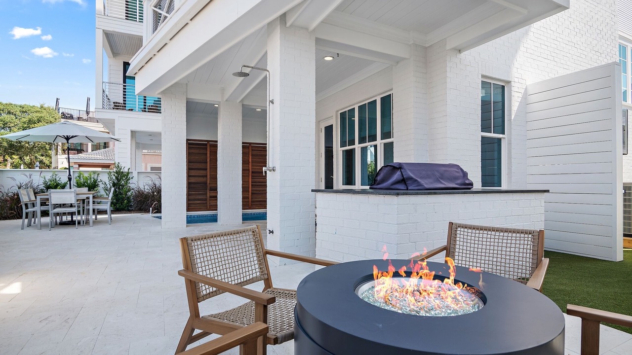 Photo of Outdoor in Seawalk Circle