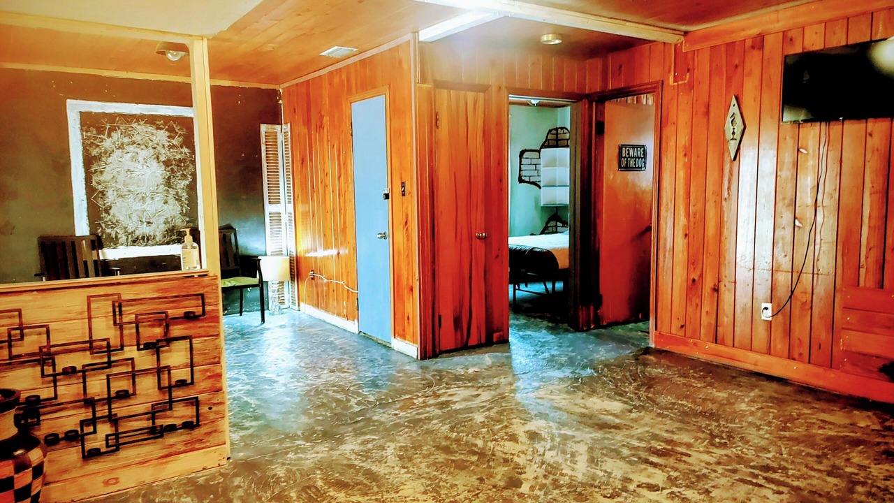 Photo of Bedroom in Tropic