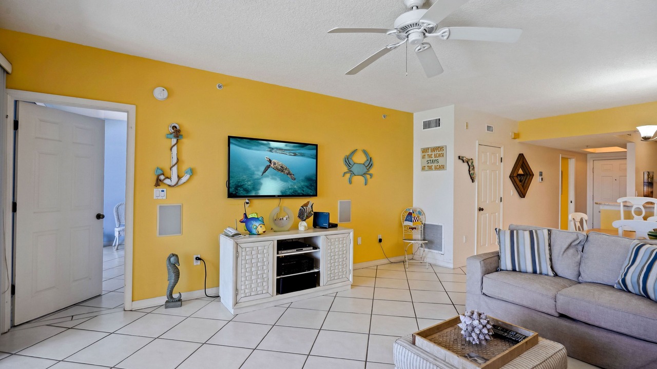 Photo of Livingroom in North Redington Beach