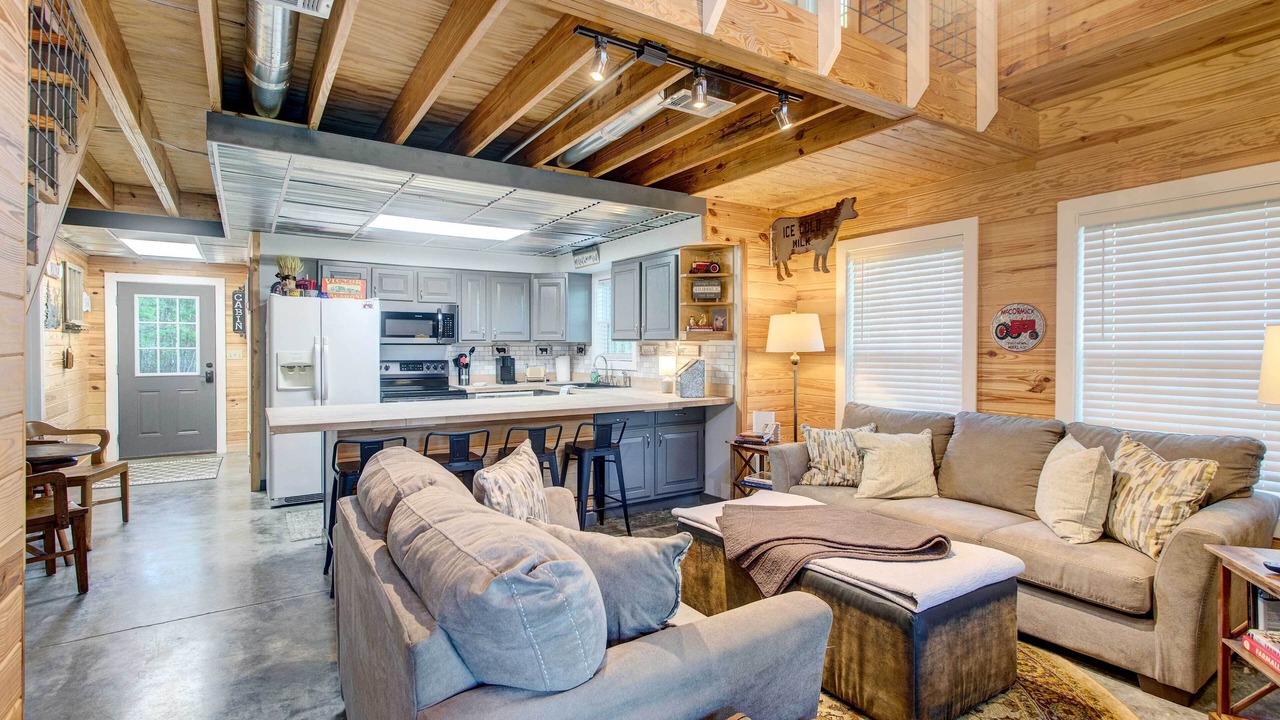 Photo of Livingroom in Wray