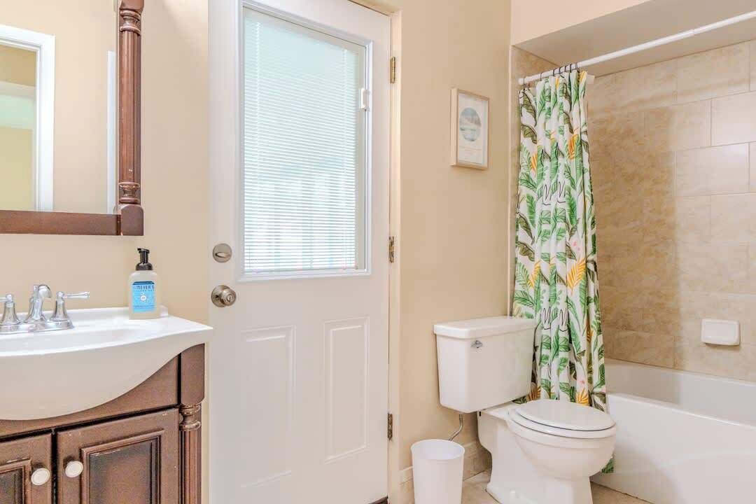 Photo of Bathroom in West Melbourne