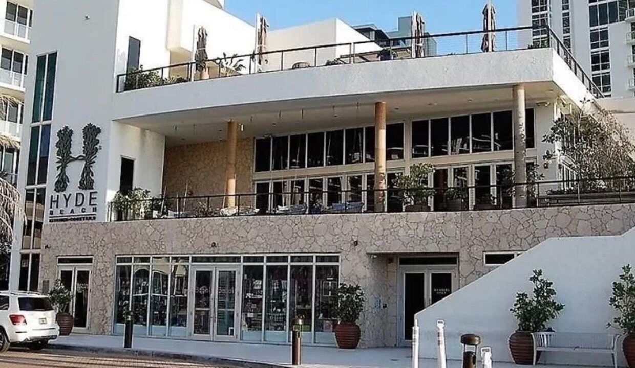 Photo of Outdoor in Hollywood South Central Beach