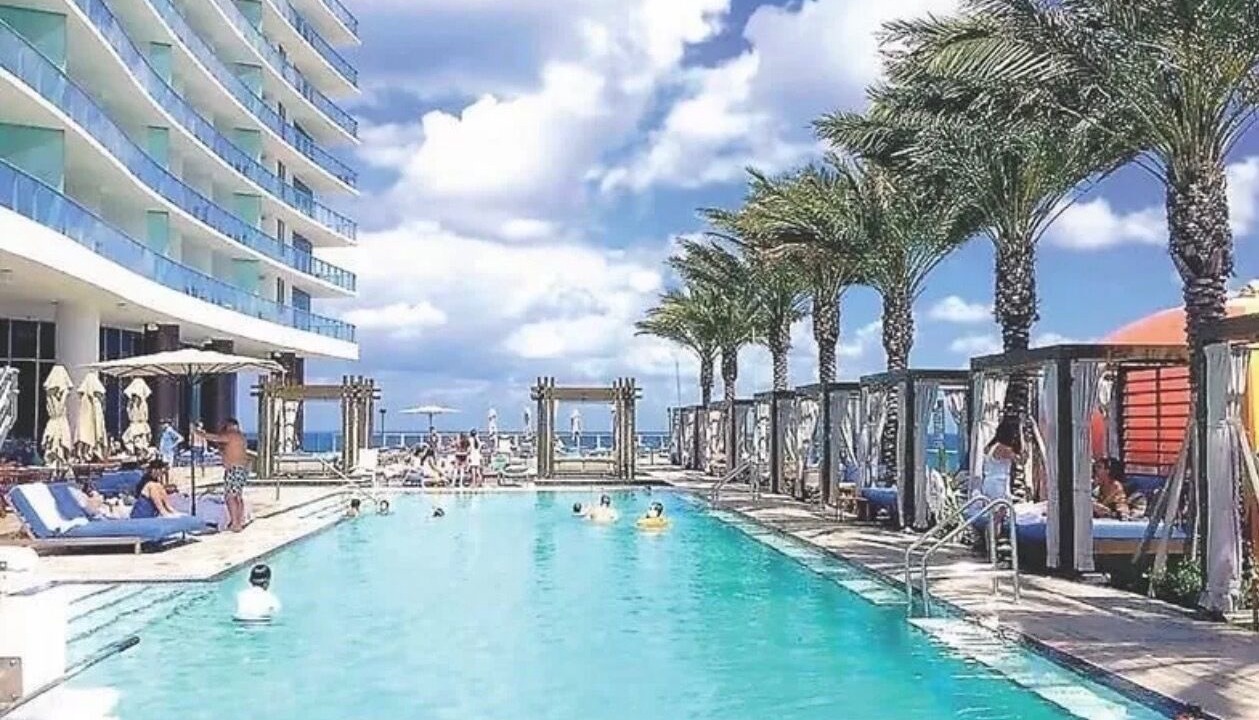 Photo of Outdoor in Hollywood South Central Beach
