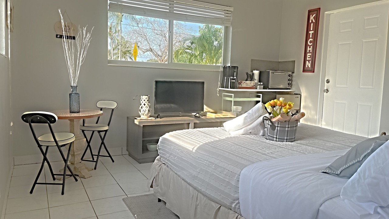 Photo of Bedroom in Coral Heights