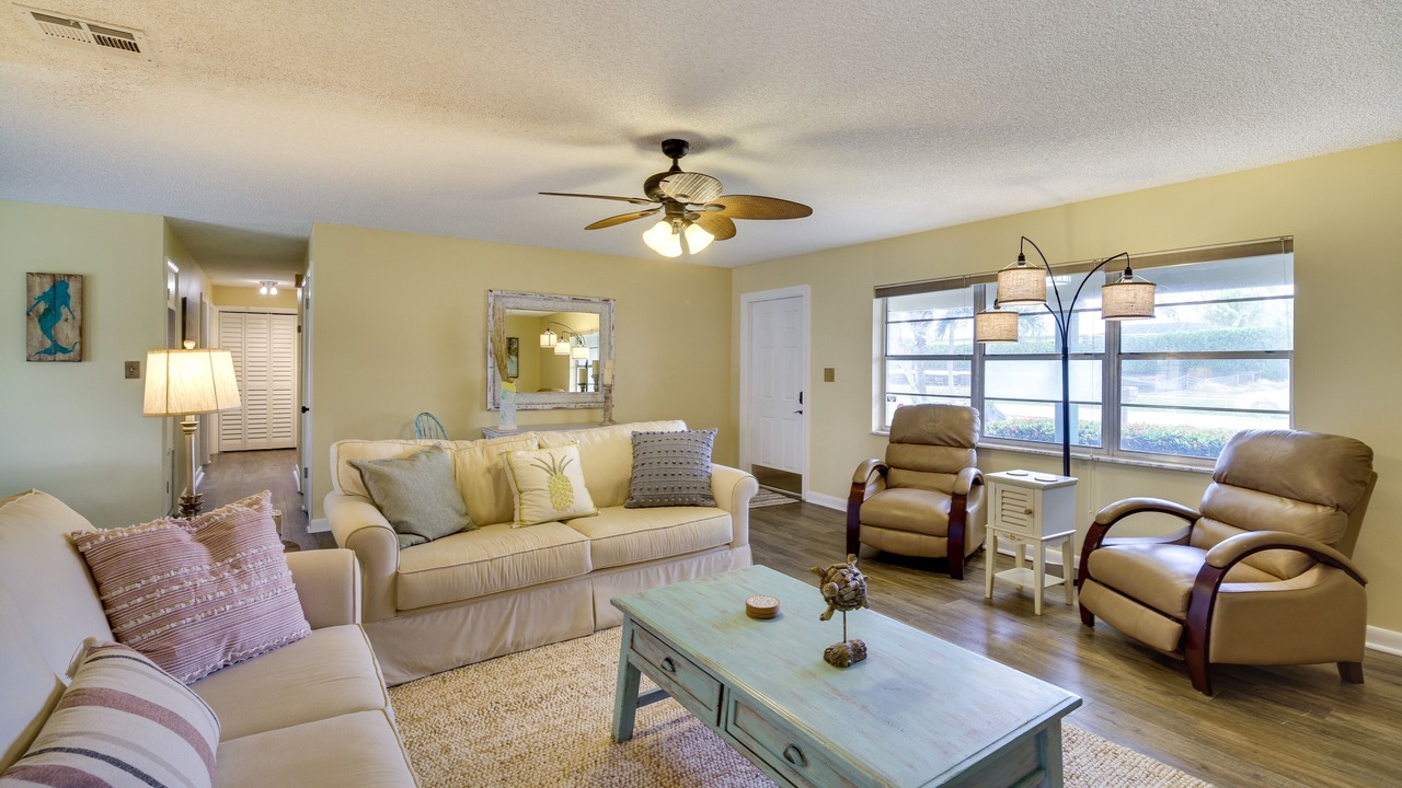 Photo of Livingroom in Fort Pierce