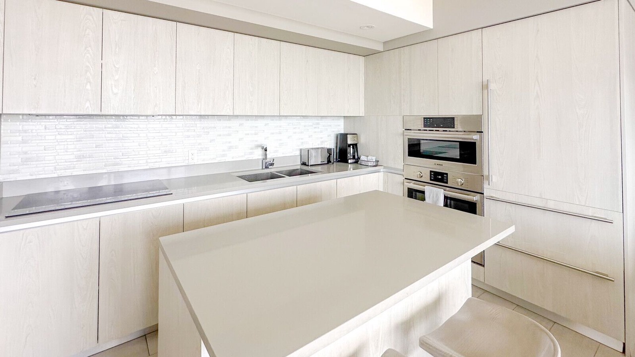 Photo of Kitchen in Hollywood South Central Beach