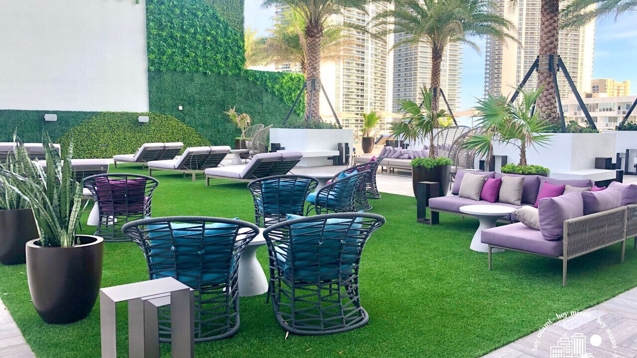 Photo of Patio Balcony in Hollywood South Central Beach