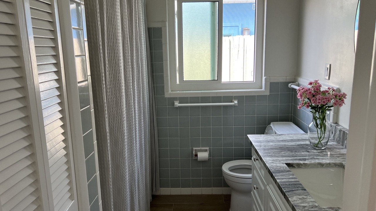 Photo of Bathroom in Bay Esplanade