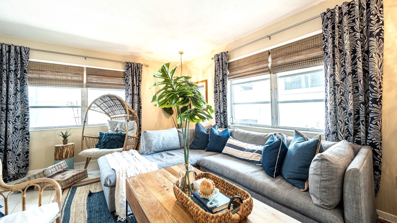 Photo of Livingroom in Siesta Key