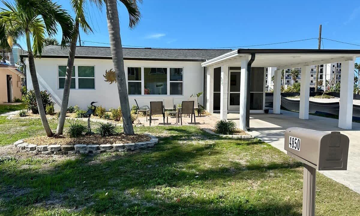 Photo of Outdoor in Mid Island
