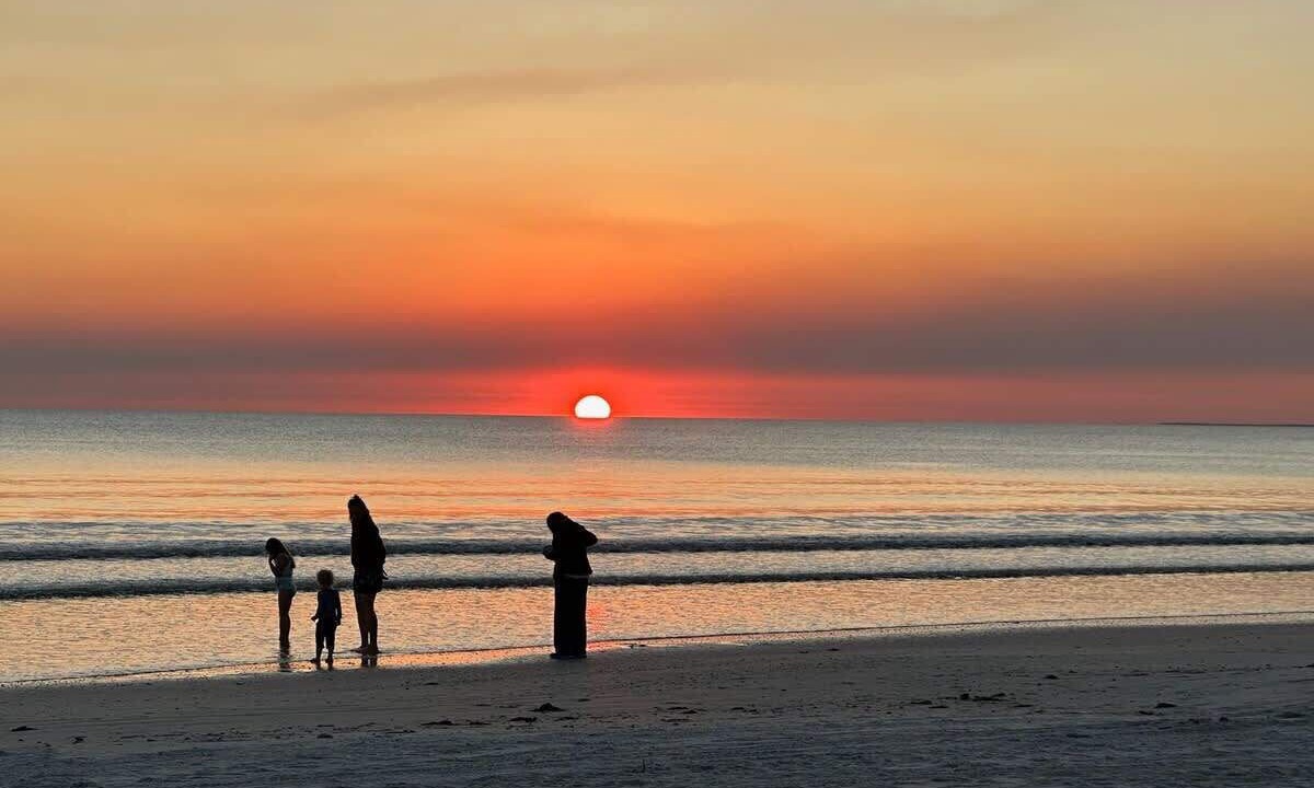 Photo of Others in Mid Island