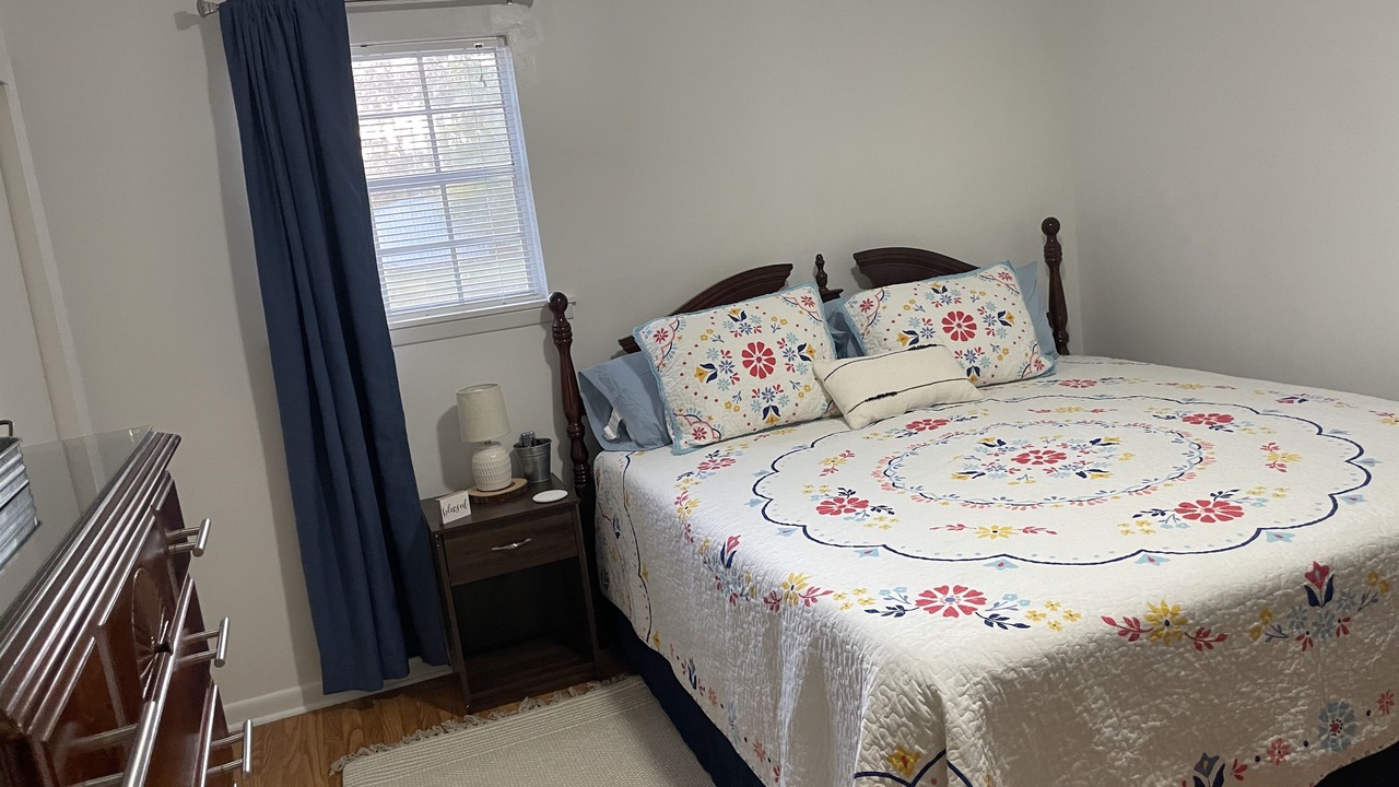 Photo of Bedroom in Hazlehurst