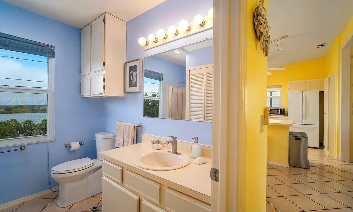 Photo of Bathroom in Eden Pines