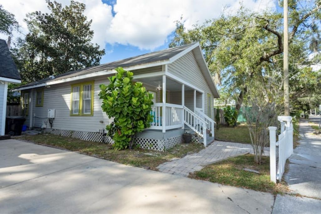 Photo of Outdoor in Gainesville