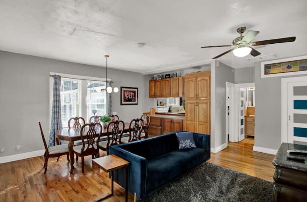 Photo of Livingroom in Gainesville