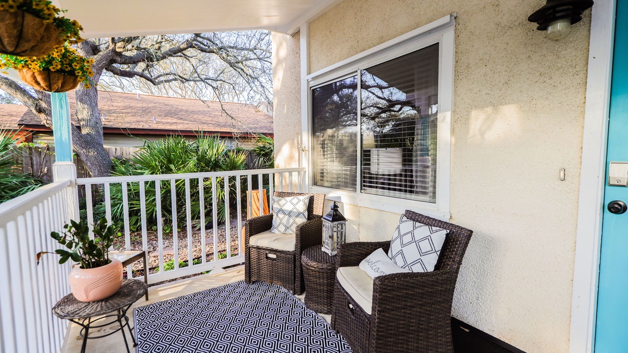 Photo of Patio Balcony in Butler Beach