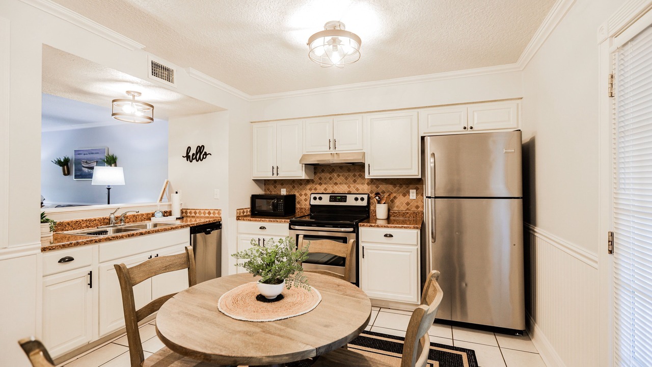 Photo of Kitchen in Butler Beach