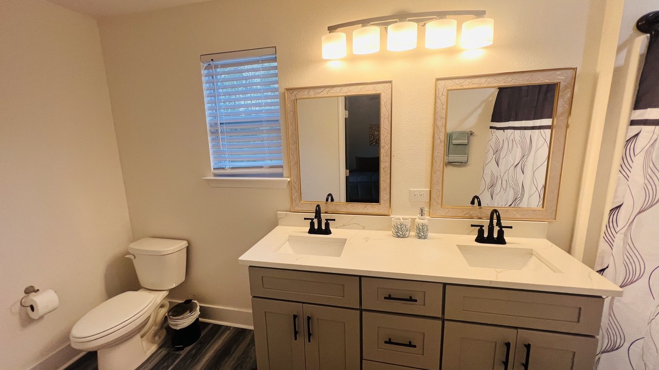 Photo of Bathroom in Fort Walton Beach