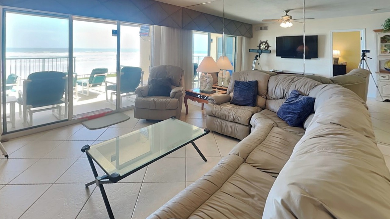 Photo of Bedroom in Ponce Inlet