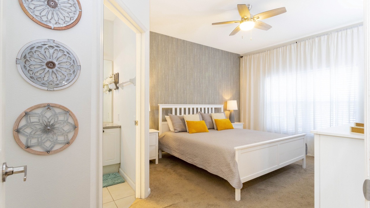 Photo of Bedroom in Windsor Palms