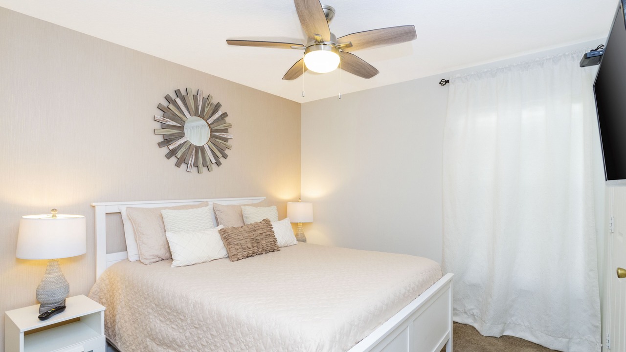 Photo of Bedroom in Windsor Palms