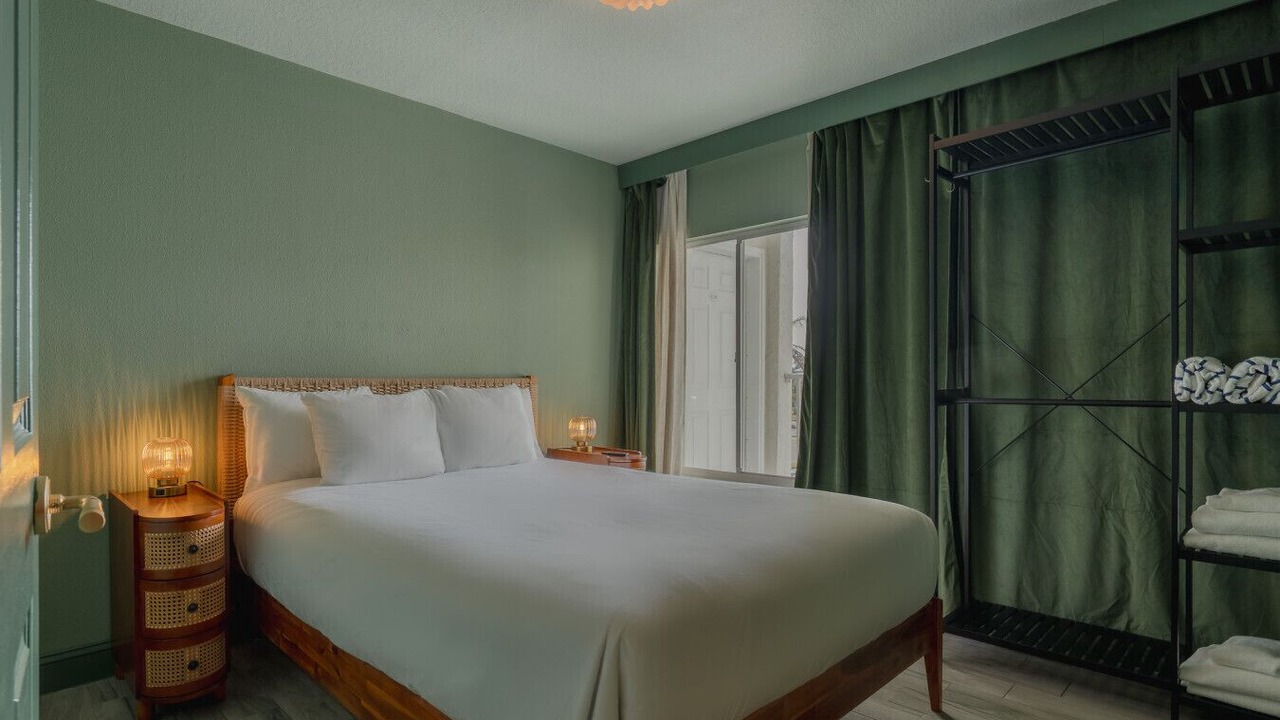 Photo of Bedroom in Belleair Beach