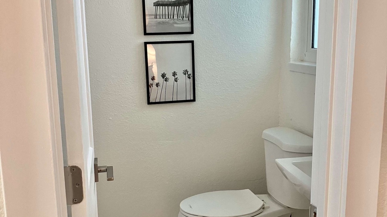 Photo of Bathroom in Bay Esplanade