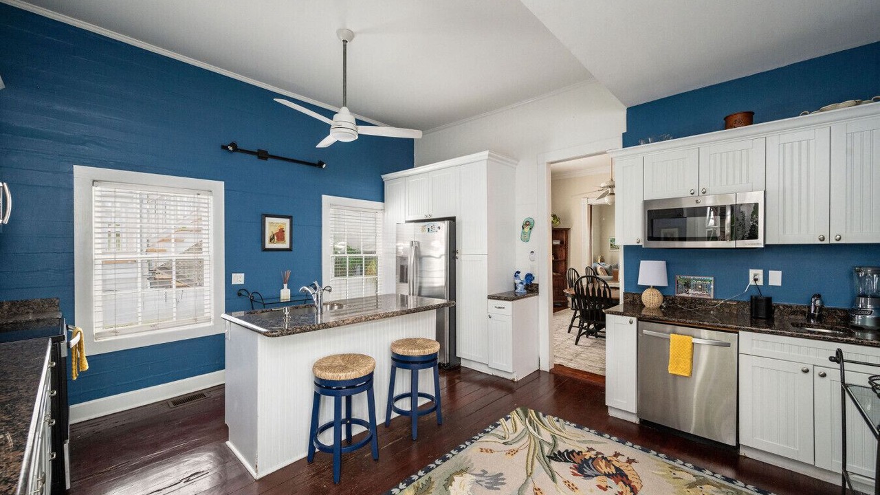 Photo of Kitchen in Key West Historic District