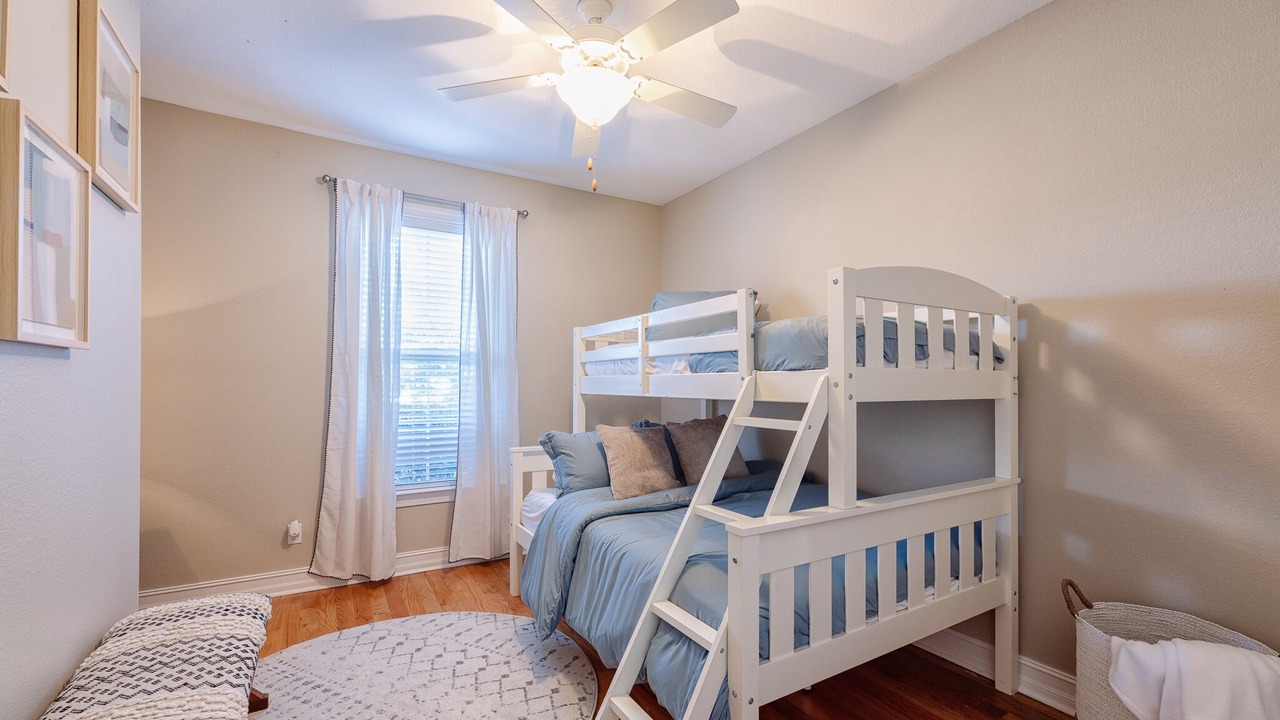 Photo of Bedroom in Tallahassee