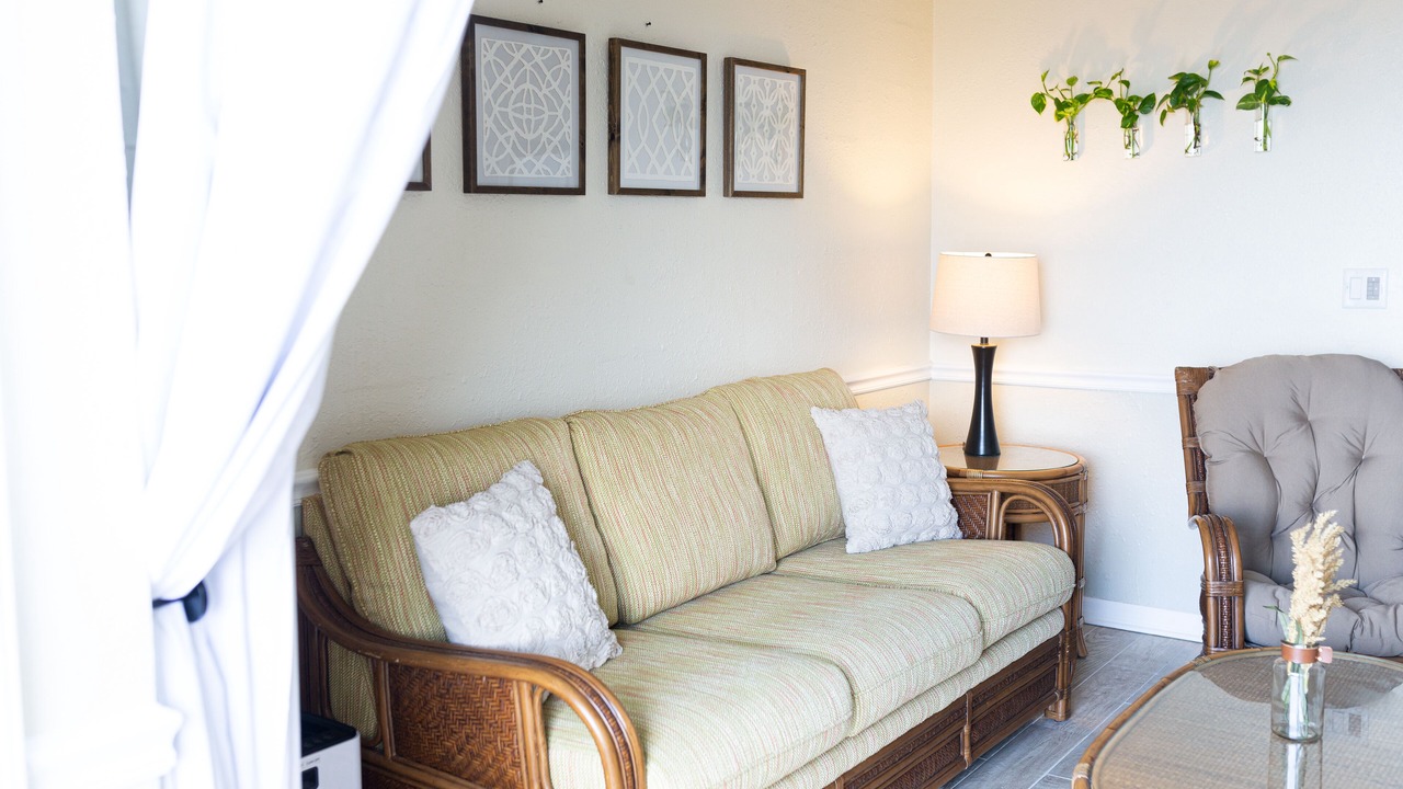 Photo of Livingroom in Crescent Beach