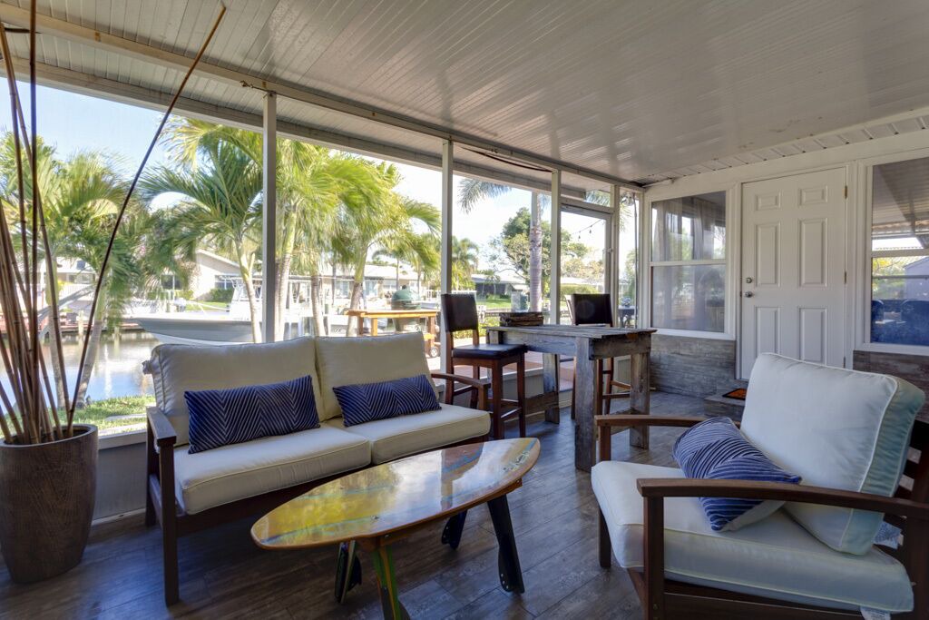 Photo of Livingroom in Shore Acres