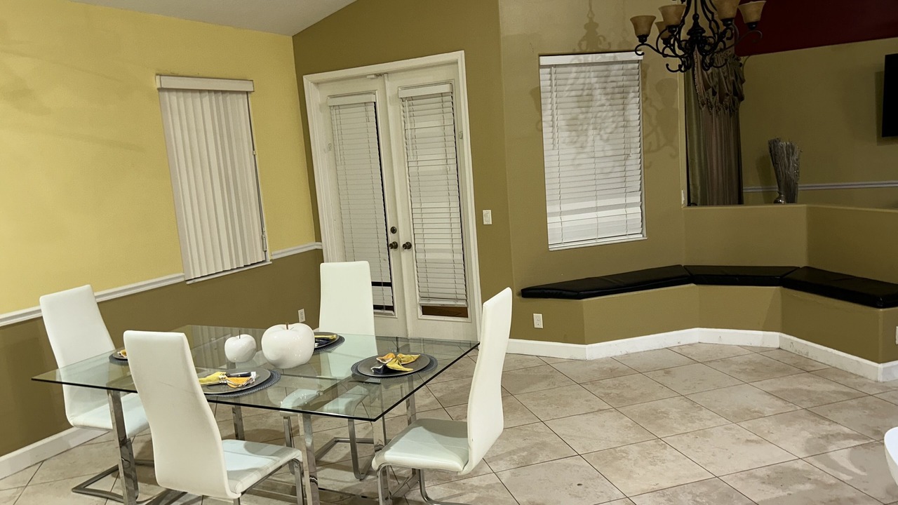 Photo of Livingroom in Port Saint Lucie
