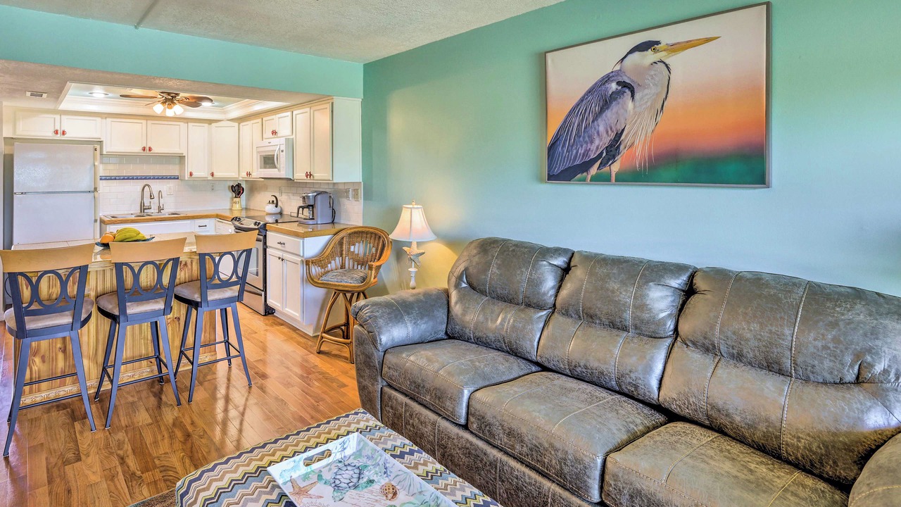 Photo of Livingroom in Crescent Beach