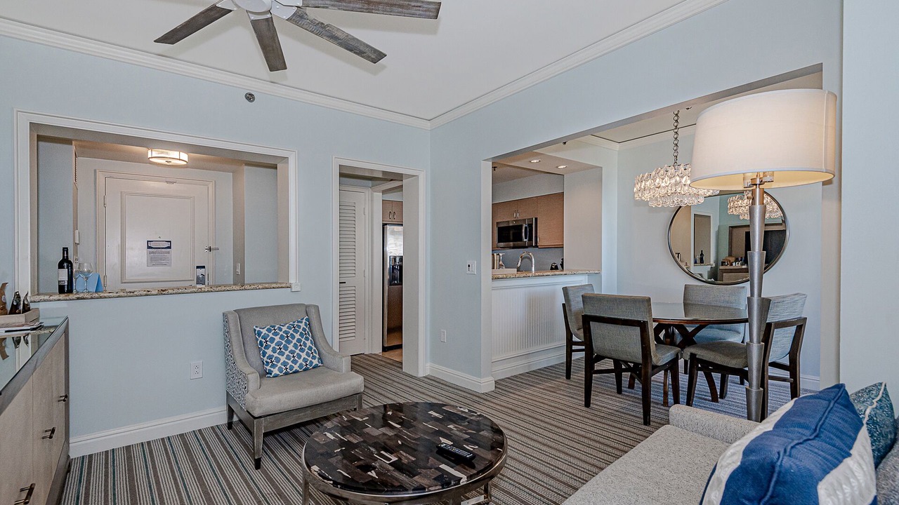 Photo of Livingroom in Key Biscayne