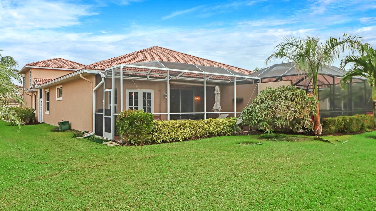 Photo of Outdoor in Naples