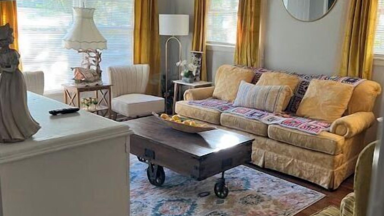 Photo of Livingroom in Valdosta