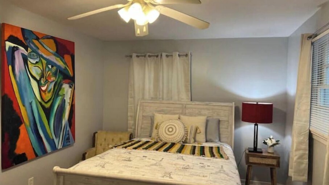 Photo of Bedroom in Valdosta