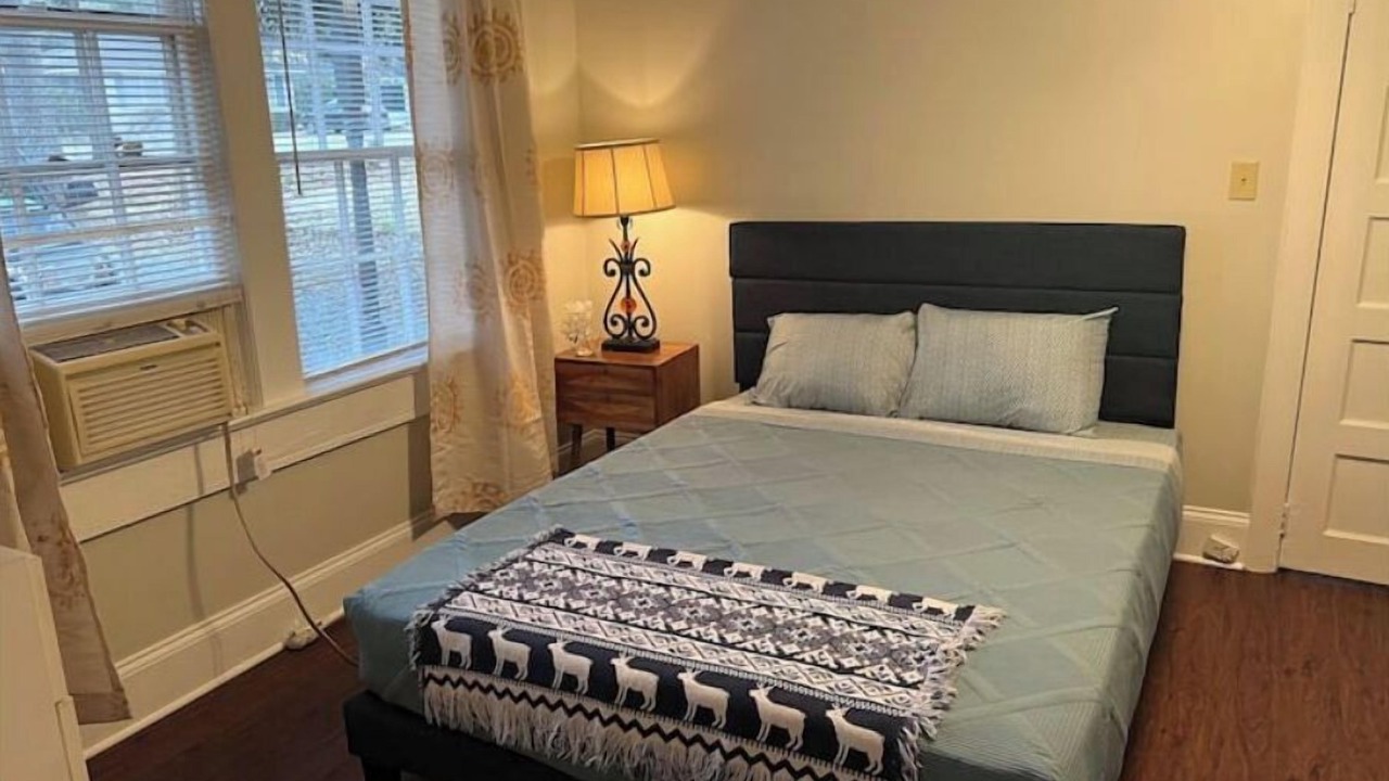 Photo of Bedroom in Valdosta