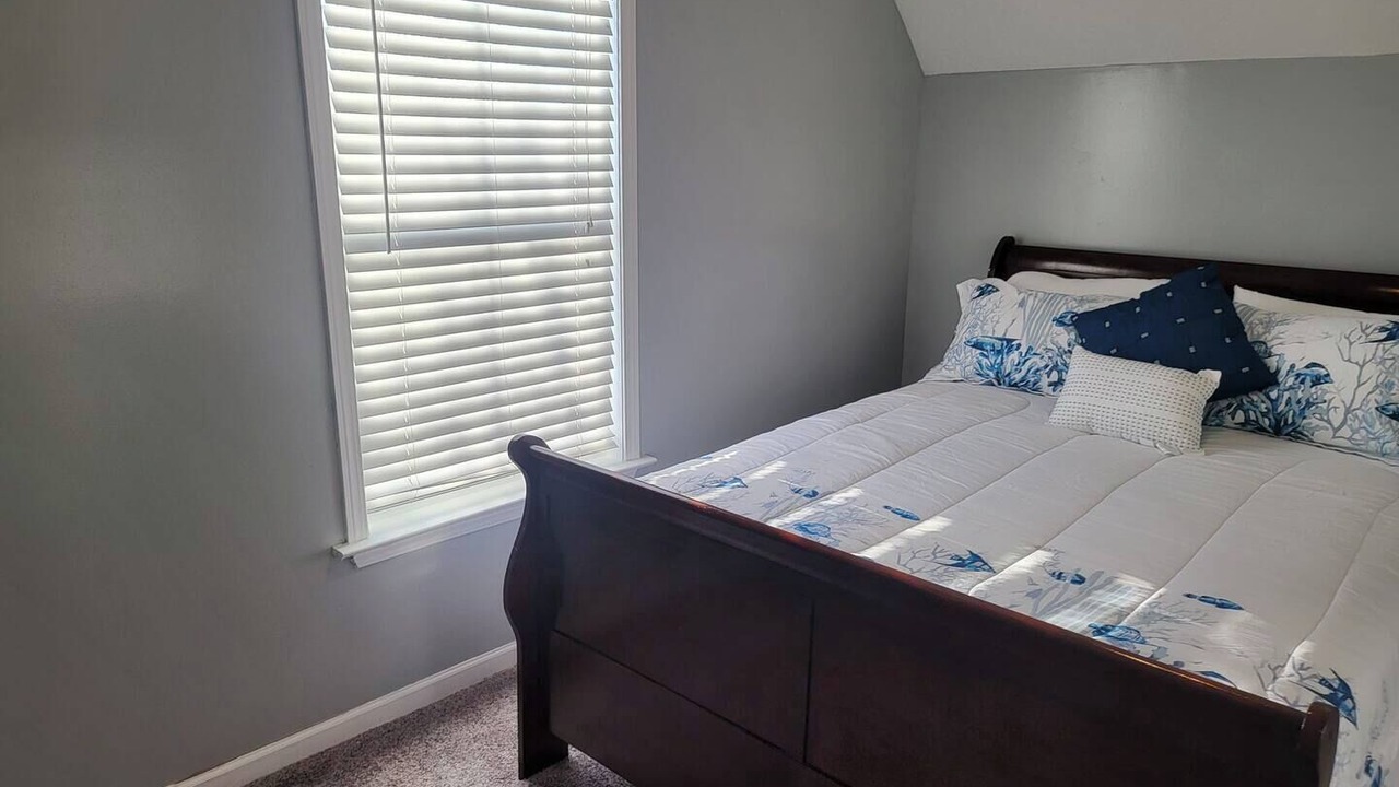 Photo of Bedroom in Houston County
