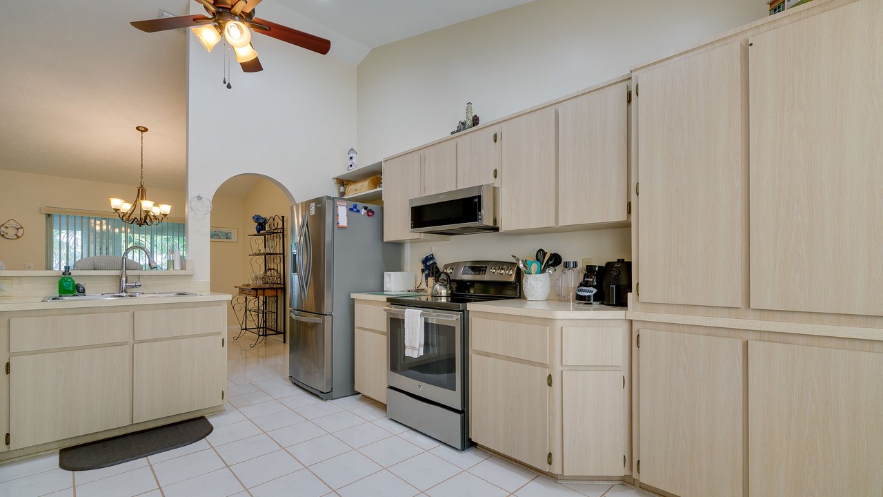 Photo of Kitchen in Crystal River