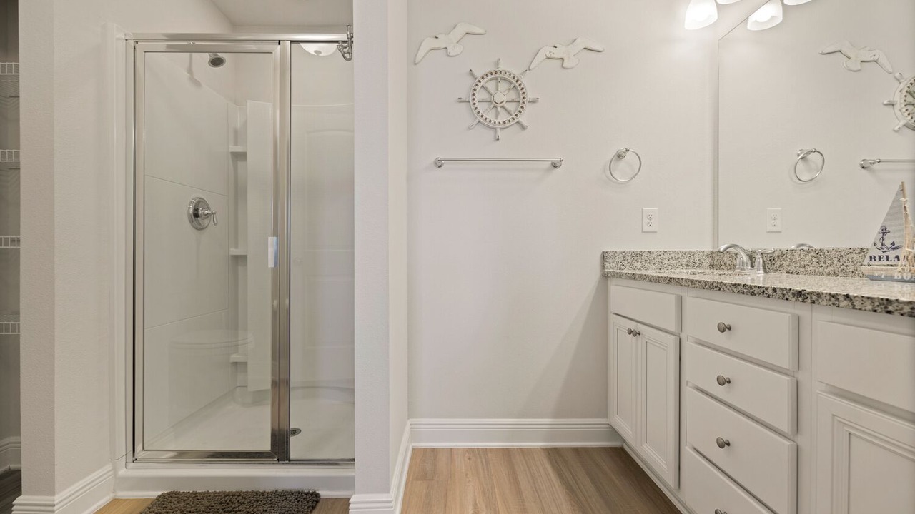 Photo of Bathroom in Thomas Drive