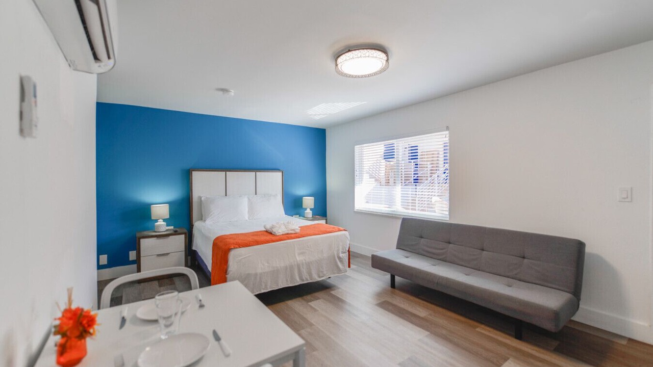 Photo of Bedroom in Hollywood